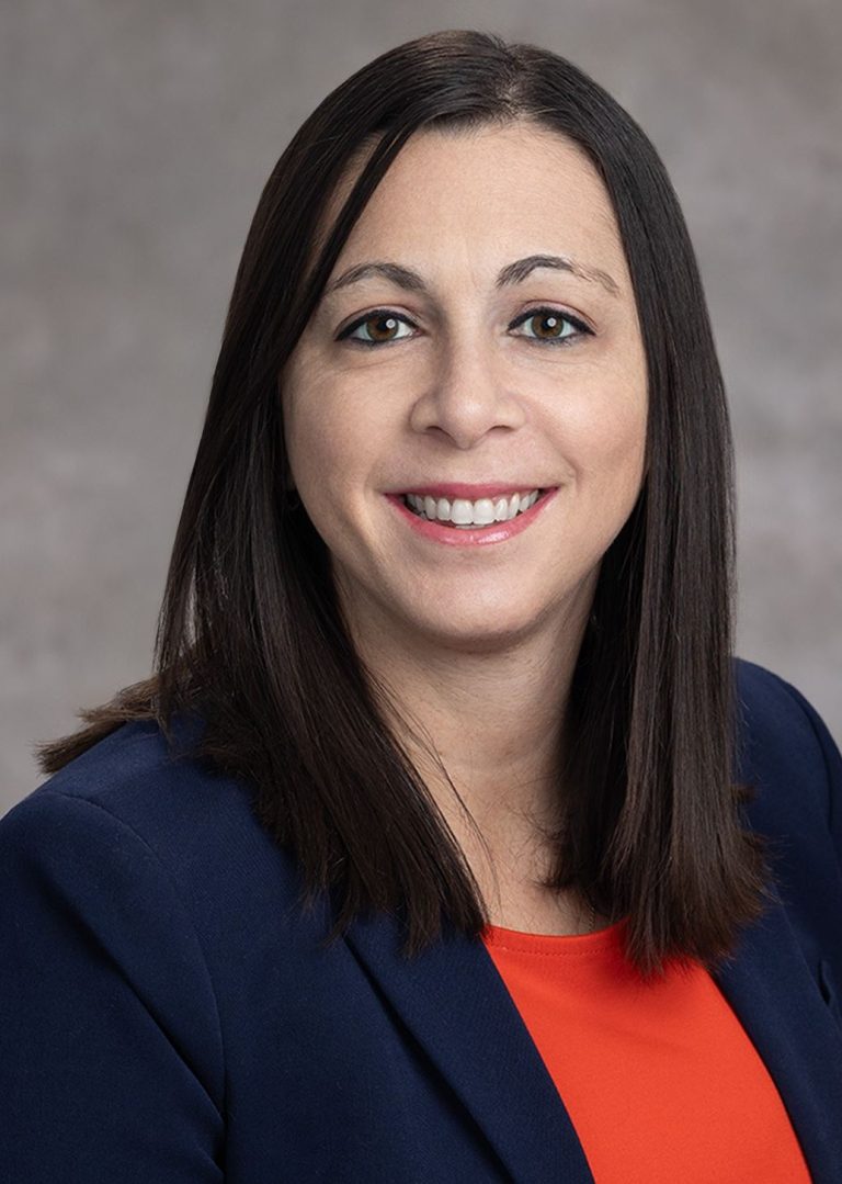 Lauren Rabach, MD, FASMBS, DABOM